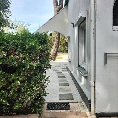 Maison A 50 M De La Sous Les Pins