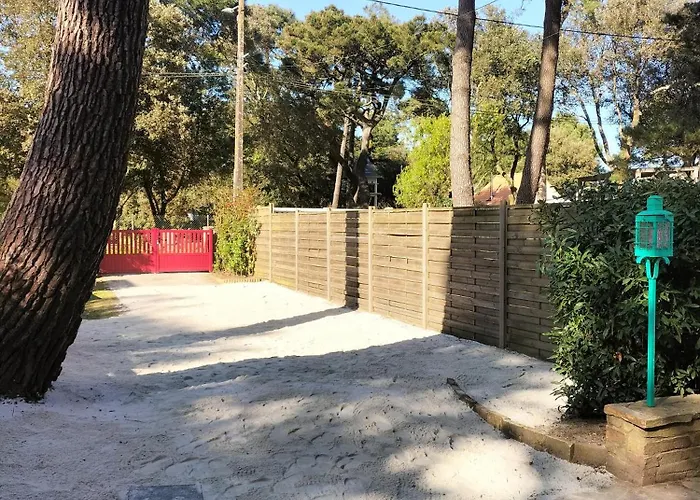 Maison A 50 M De La Sous Les Pins *