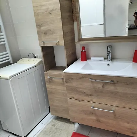 Prázdninový dům Maison A 50 M De La Sous Les Pins
