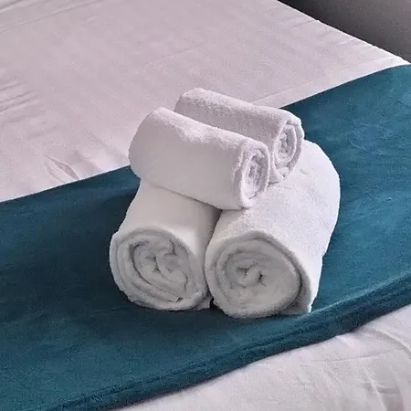 Maison A 50 M De La Sous Les Pins * سانت-بريفين-لي-بان